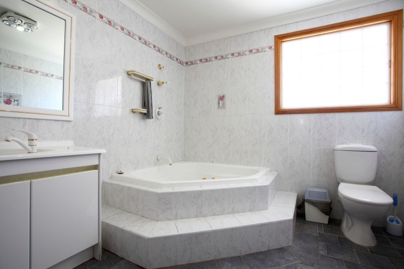 Cost of Bathtub Installation in Lake Havasu City, AZ